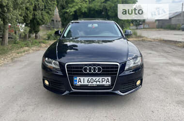 Седан Audi A4 2009 в 