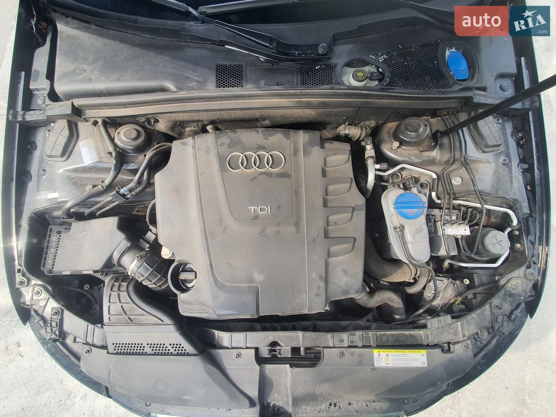 2010 Audi A4 - мініатюра 2