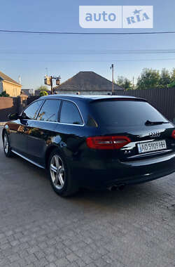 Универсал Audi A4 2013 в 