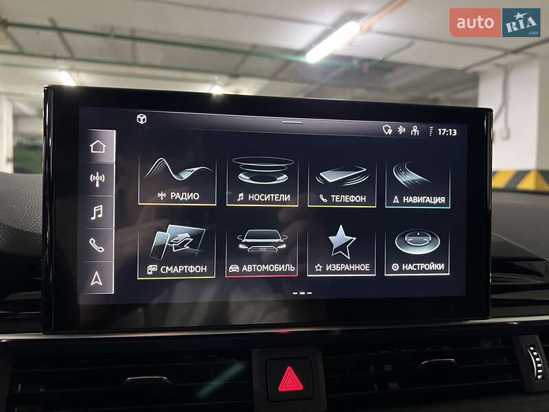 Седан Audi A4 2022 в Києві