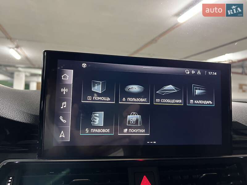 Седан Audi A4 2022 в Києві