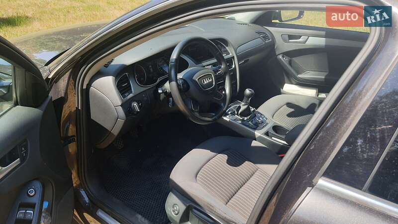 Універсал Audi A4 2012 в Сарнах