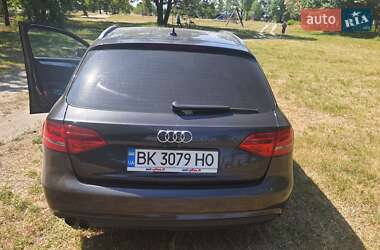 Универсал Audi A4 2012 в Сарнах