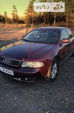 Седан Audi A4 1998 в Кривому Розі