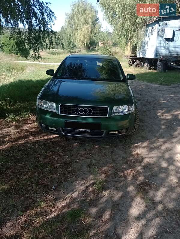Седан Audi A4 2001 в Черкассах