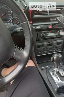Седан Audi A4 2001 в Черкасах