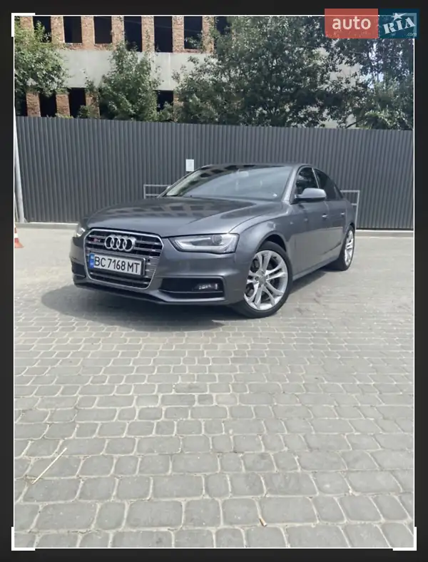 Audi A4 2015
