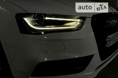 Седан Audi A4 2013 в 