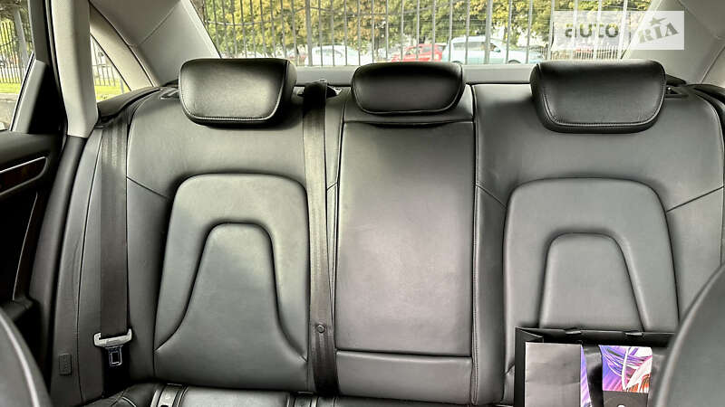 Седан Audi A4 2013 в Одессе