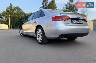 Седан Audi A4 2011 в Самборі