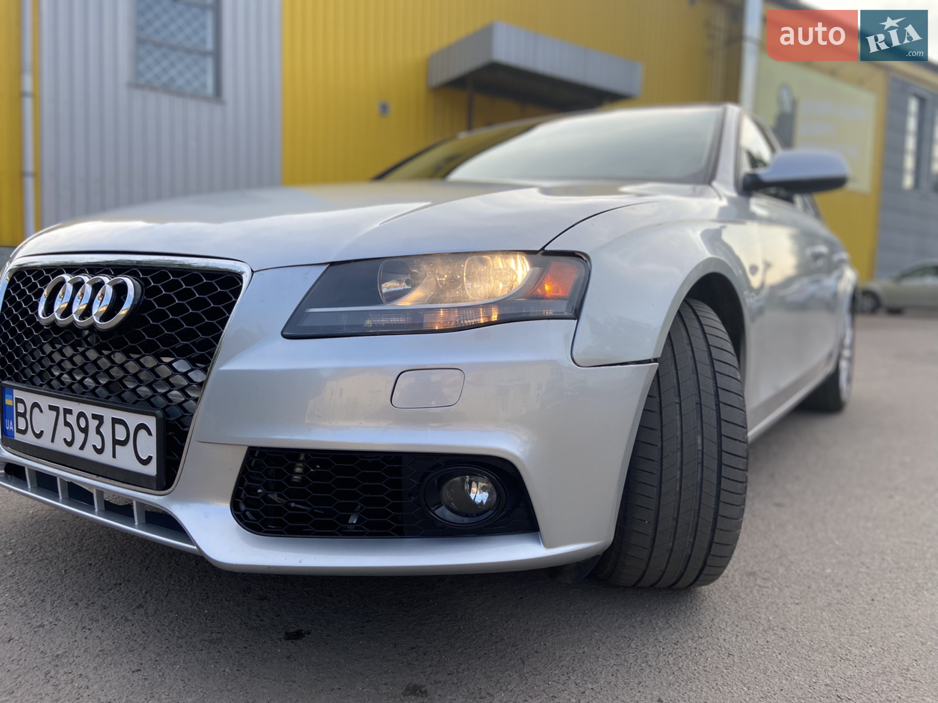 2011 Audi A4 - мініатюра 24