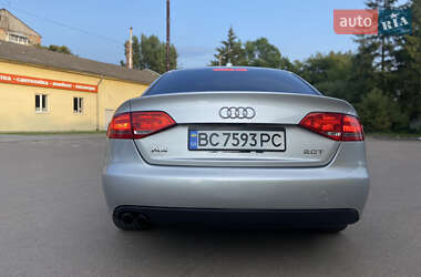 Седан Audi A4 2011 в Самборі