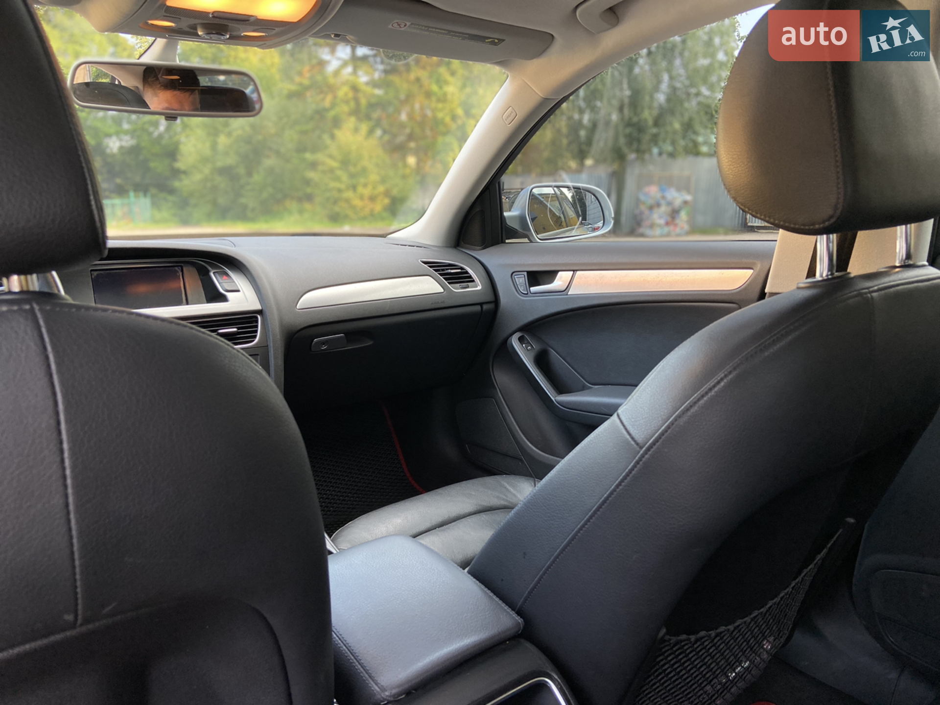 2011 Audi A4 - мініатюра 38