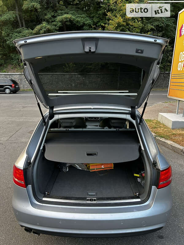 Универсал Audi A4 2014 в Киеве