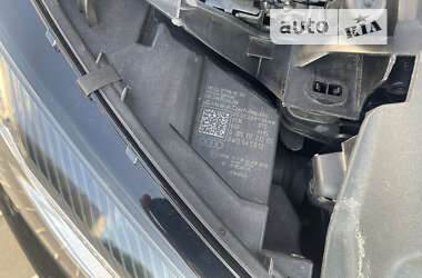 Седан Audi A4 2021 в 