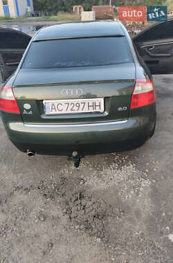 Седан Audi A4 2001 в 
