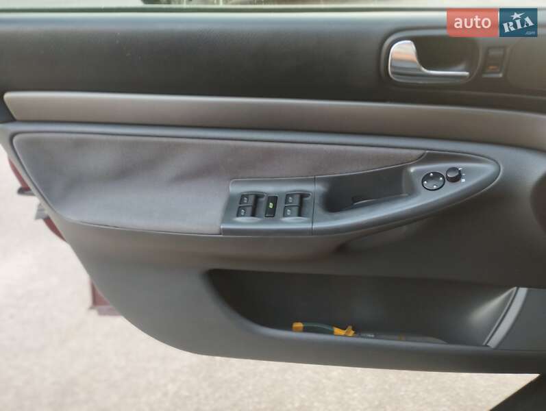 Универсал Audi A4 1999 в Харькове