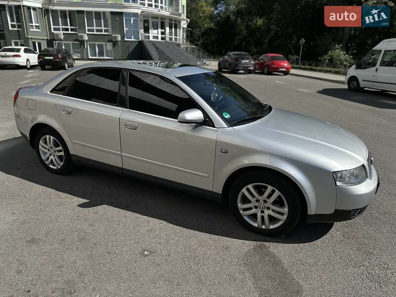 Седан Audi A4 2003 в Чернігові