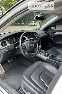 Седан Audi A4 2012 в Сумах