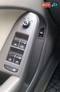 Седан Audi A4 2012 в Тернополі