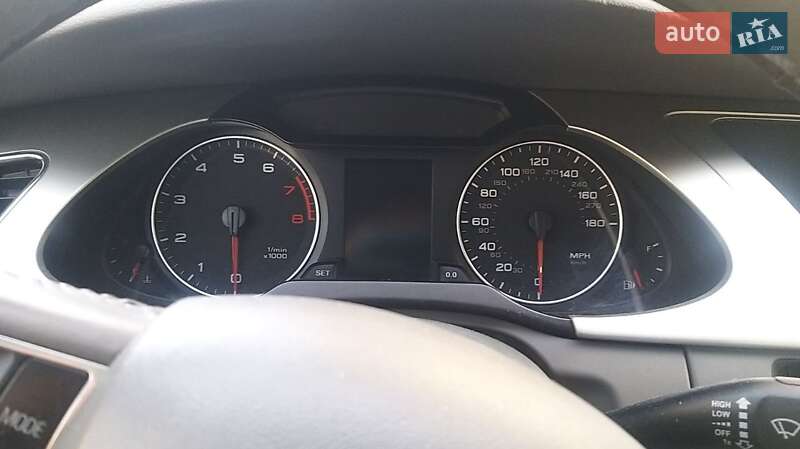 Седан Audi A4 2012 в Тернополе