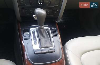 Седан Audi A4 2012 в Тернополі