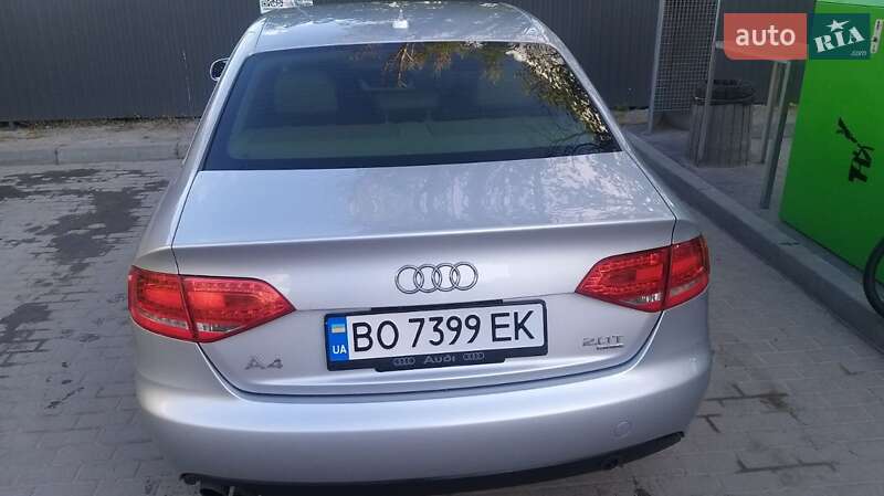 Седан Audi A4 2012 в Тернополі