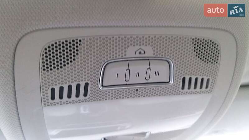 Седан Audi A4 2012 в Тернополе