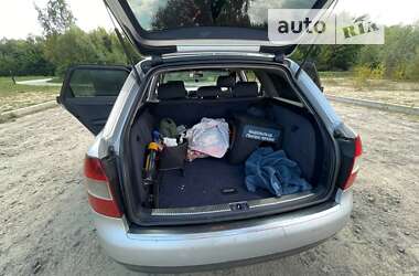 Универсал Audi A4 2001 в 