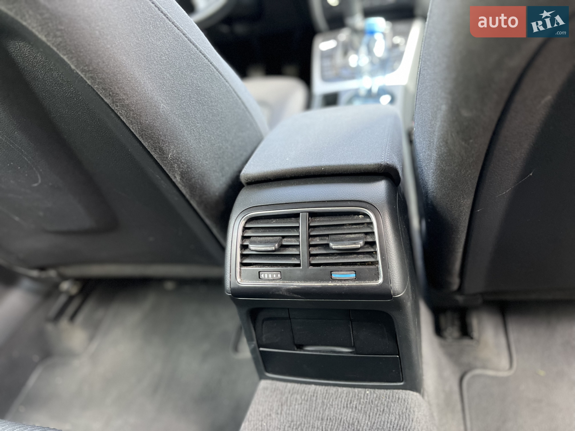 2010 Audi A4 - мініатюра 16