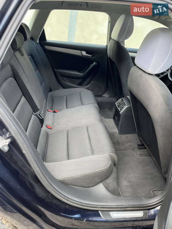 Универсал Audi A4 2010 в Тернополе