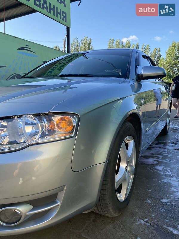 Седан Audi A4 2005 в Дніпрі