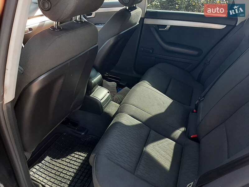 Универсал Audi A4 2006 в Монастырище