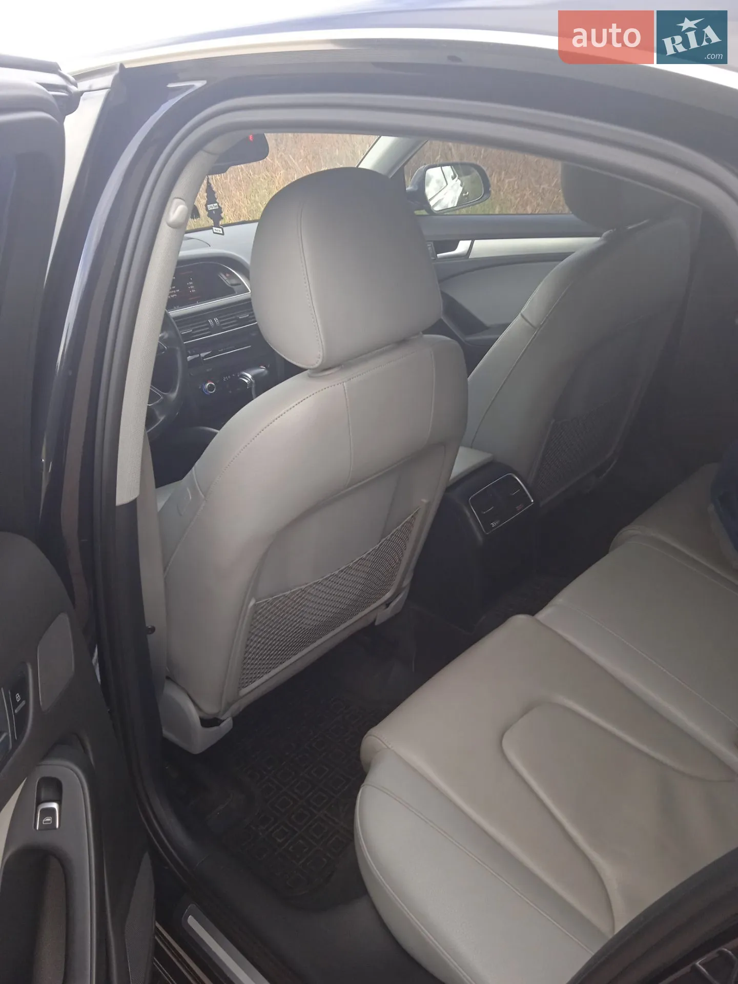 2013 Audi A4 - мініатюра 12