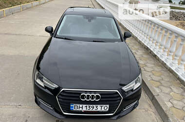 Седан Audi A4 2016 в 