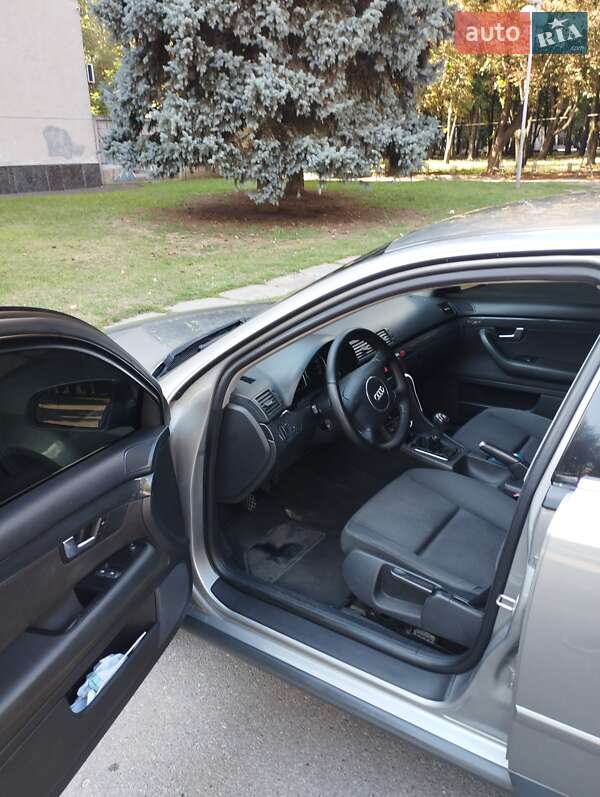 Седан Audi A4 2003 в Полтаве