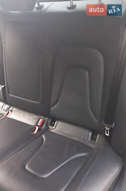 Седан Audi A4 2012 в Ровно