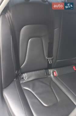 Седан Audi A4 2012 в Ровно