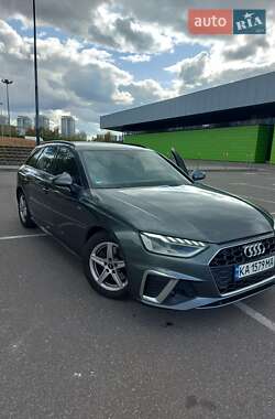 Универсал Audi A4 2020 в Киеве