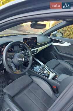 Универсал Audi A4 2020 в 