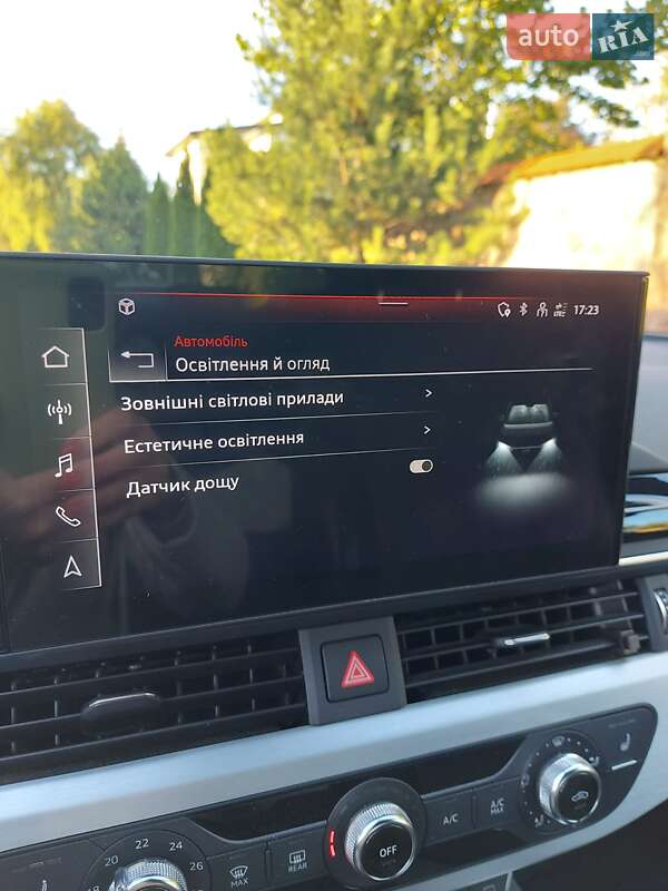 Универсал Audi A4 2020 в Киеве