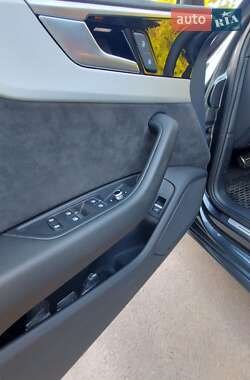 Универсал Audi A4 2020 в 