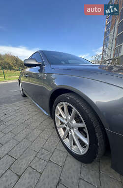 Седан Audi A4 2013 в Івано-Франківську