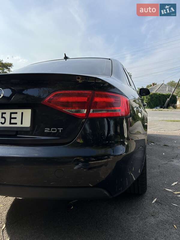 Седан Audi A4 2008 в Звягеле