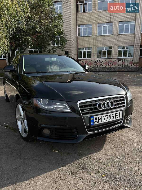 Седан Audi A4 2008 в Звягеле
