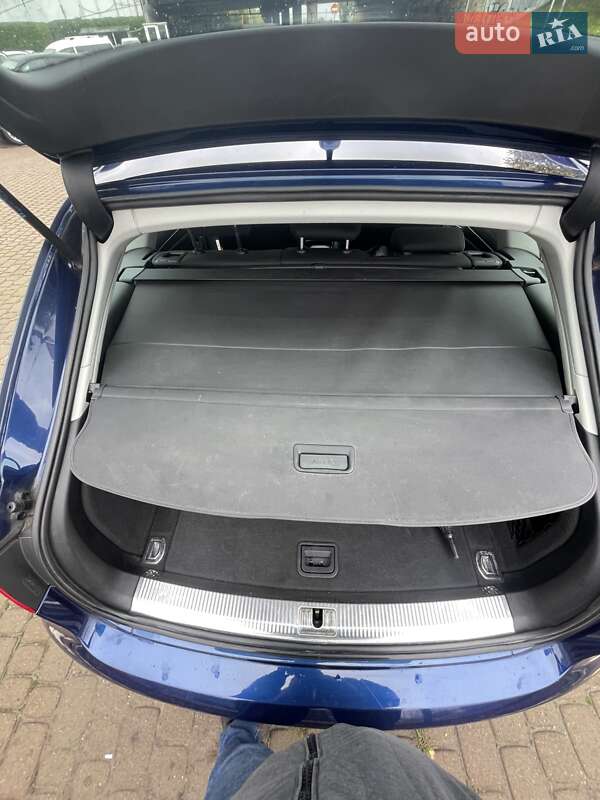 Универсал Audi A4 2014 в Львове