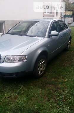 Седан Audi A4 2001 в Сваляве