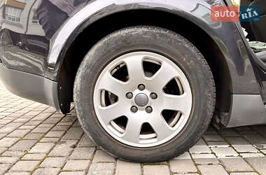 Седан Audi A4 2004 в 