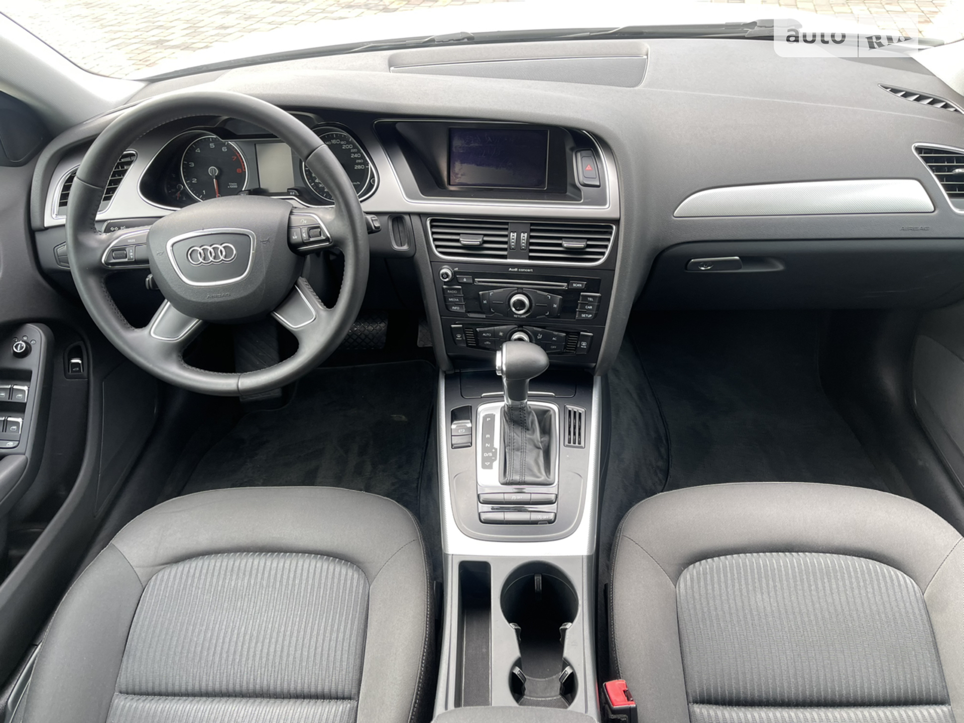 2012 Audi A4 - мініатюра 31