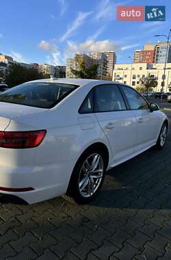 Седан Audi A4 2016 в 
